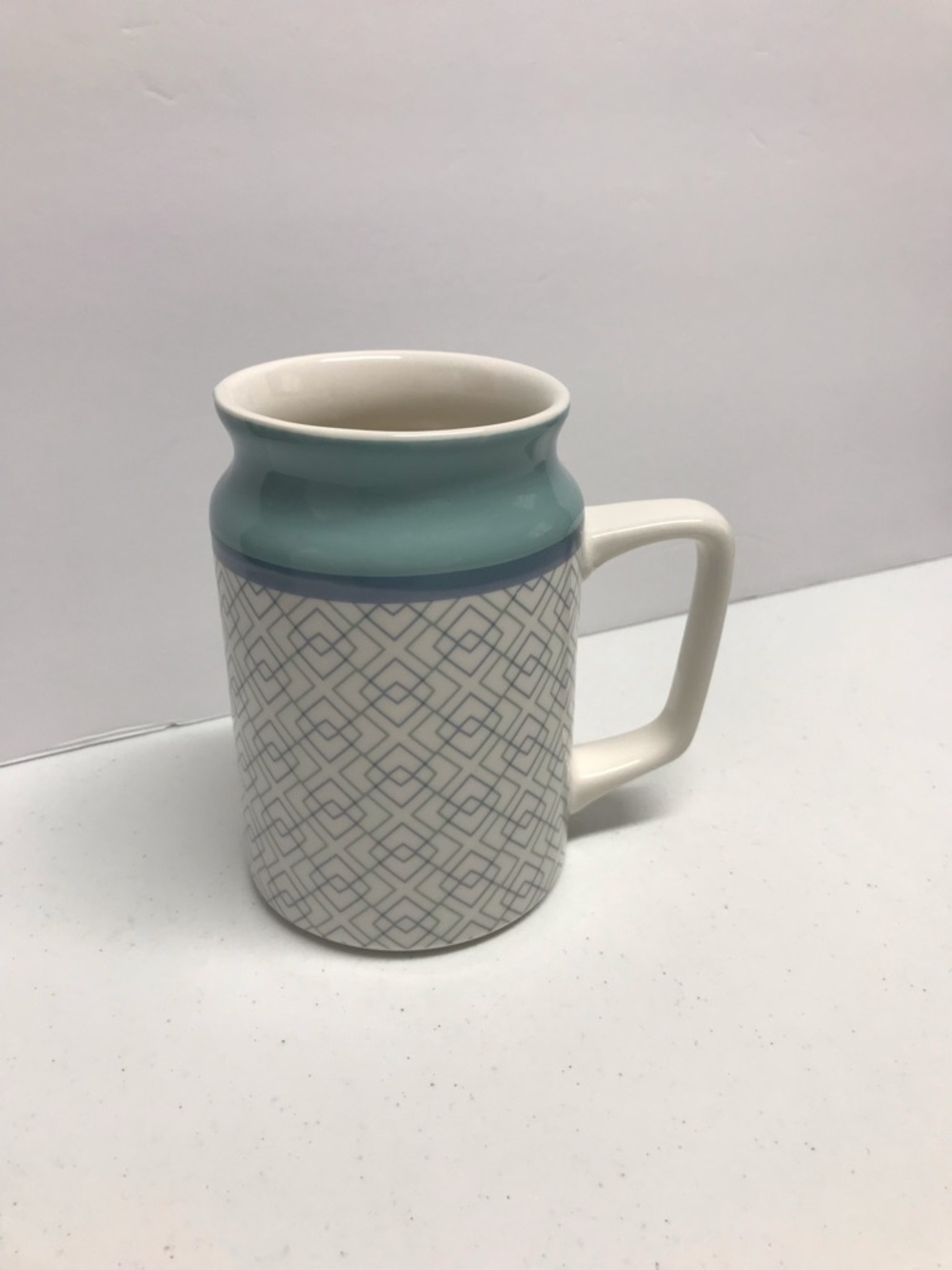 Geo-Pattern Ceramic Coffee Mug - Picture 2 of 4